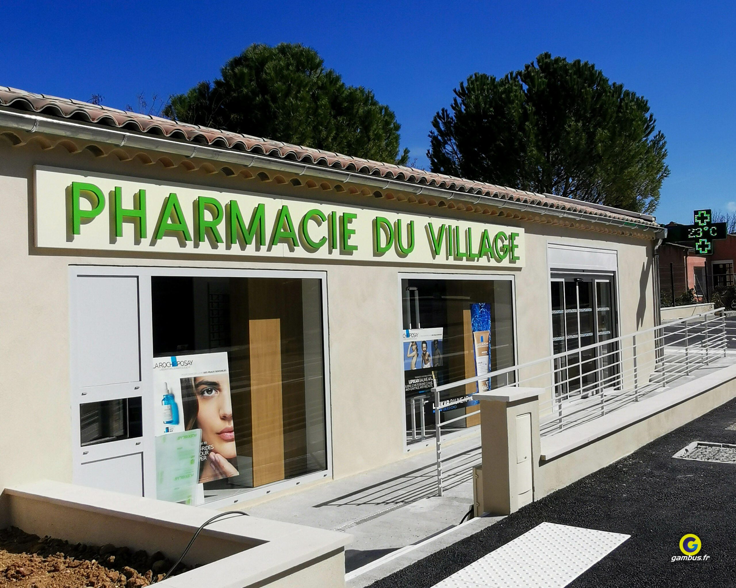 Enseignes Pharmacie Du Village Greoux Les Bains 4 Scaled, Gambus Enseignes
